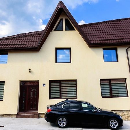 Casa Sky Apartment Orsova Exterior photo
