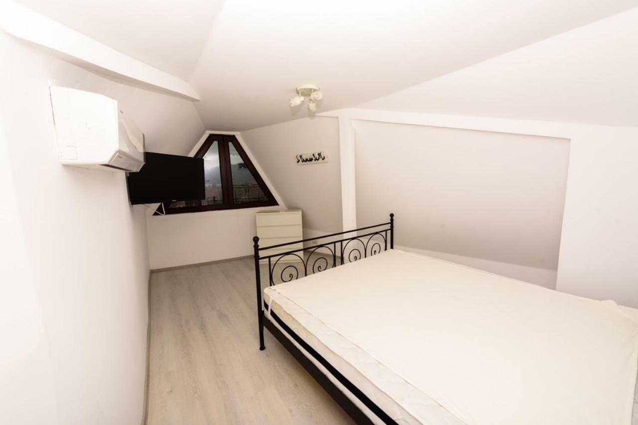 Casa Sky Apartment Orsova Exterior photo